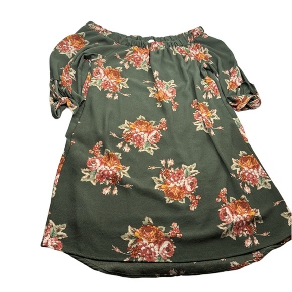 Chic Floral Off-the-Shoulder Dress by Joompy‎ USA - Picture 1 of 6
